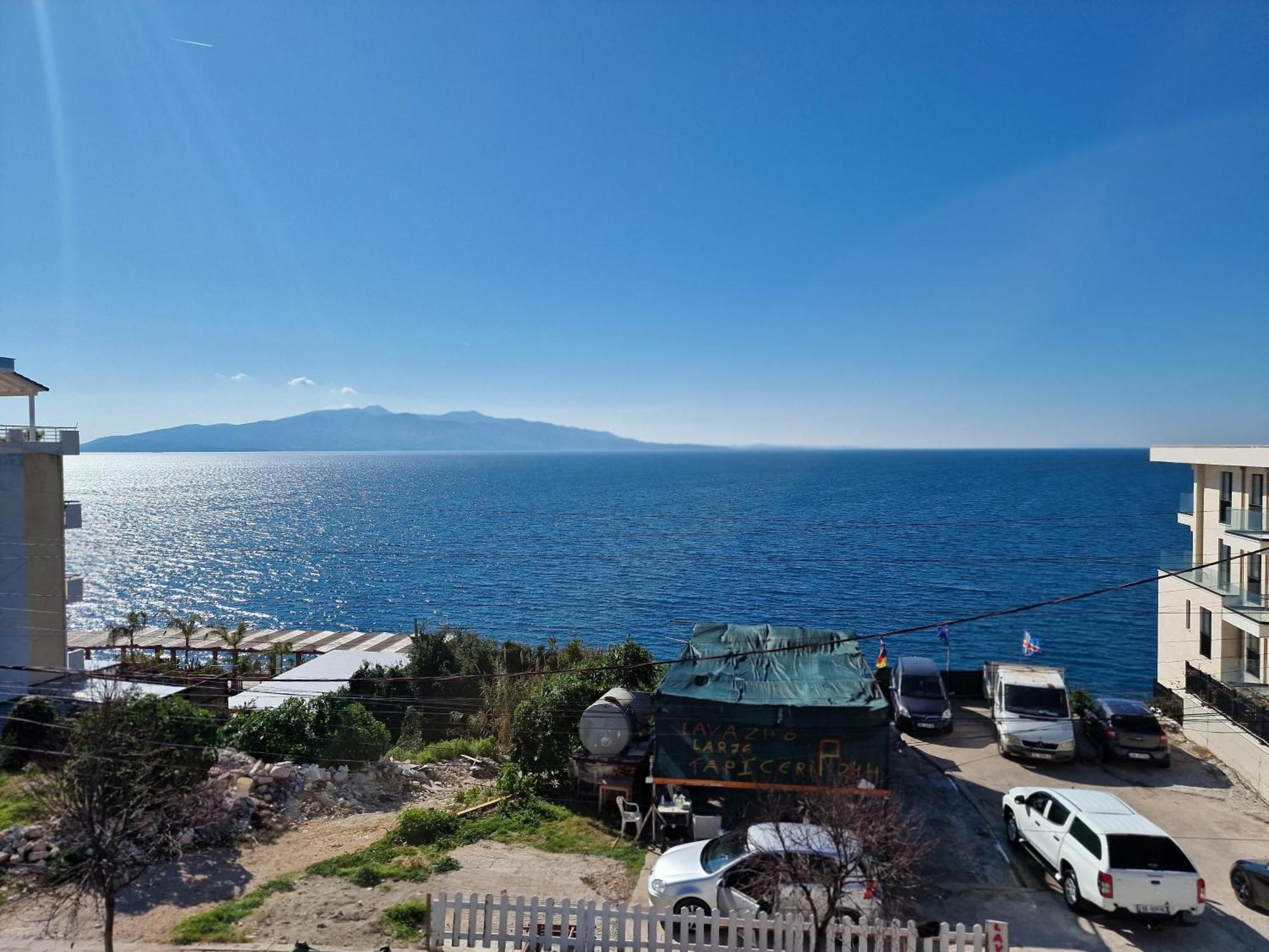 Beachfront Apartment Sarandë 外观 照片