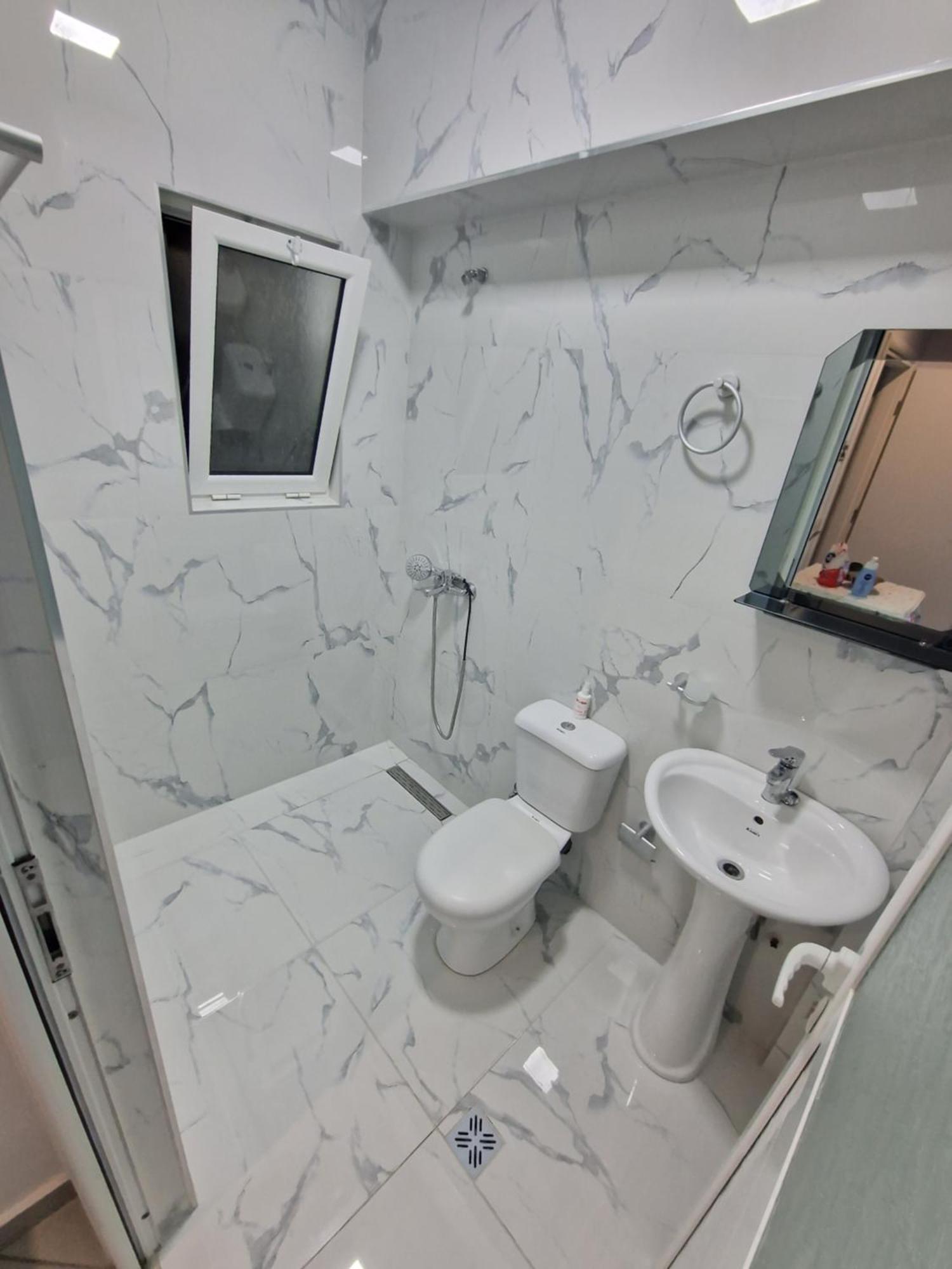 Beachfront Apartment Sarandë 外观 照片