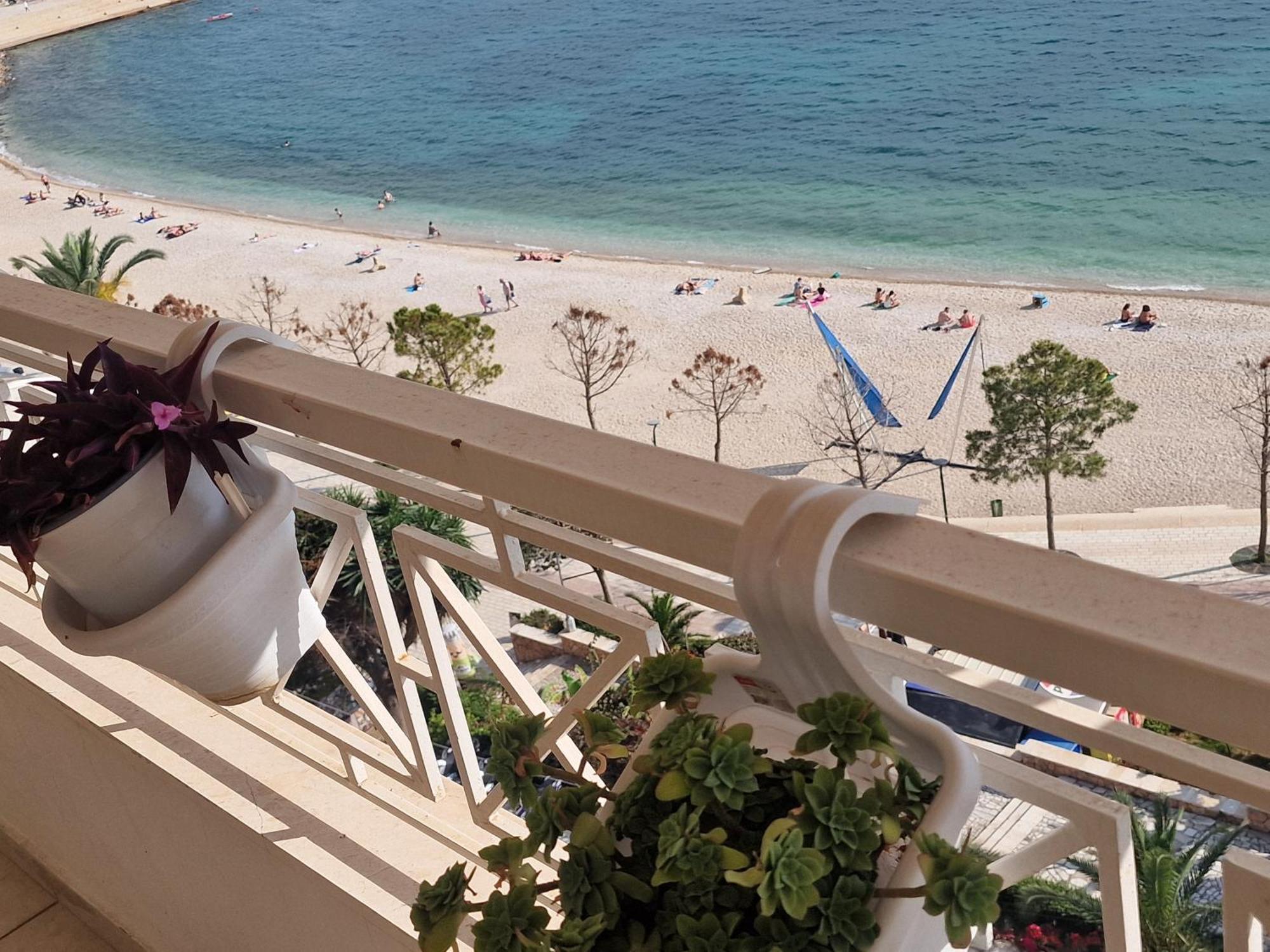 Beachfront Apartment Sarandë 外观 照片